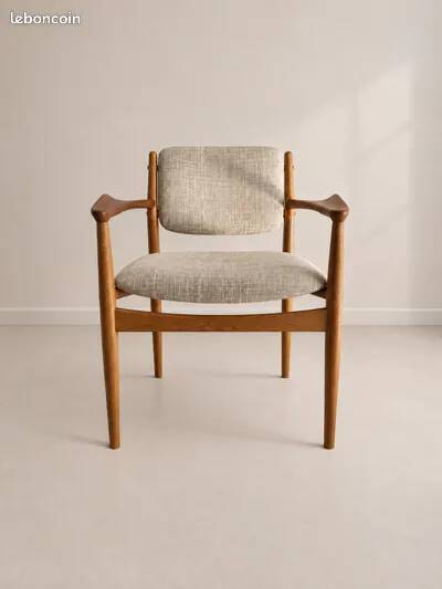 Chair 51A by Arne Vodder for Sibast Mobler, imported by George Tanier.