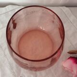 Rounded vase salmon pink glass - vintage