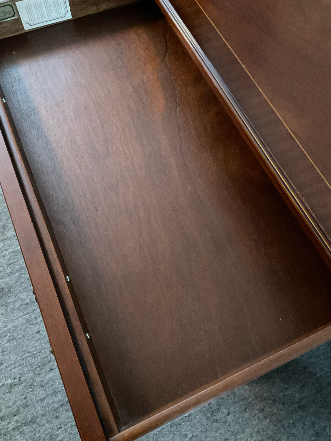 Old English desk Heldense in mahogany