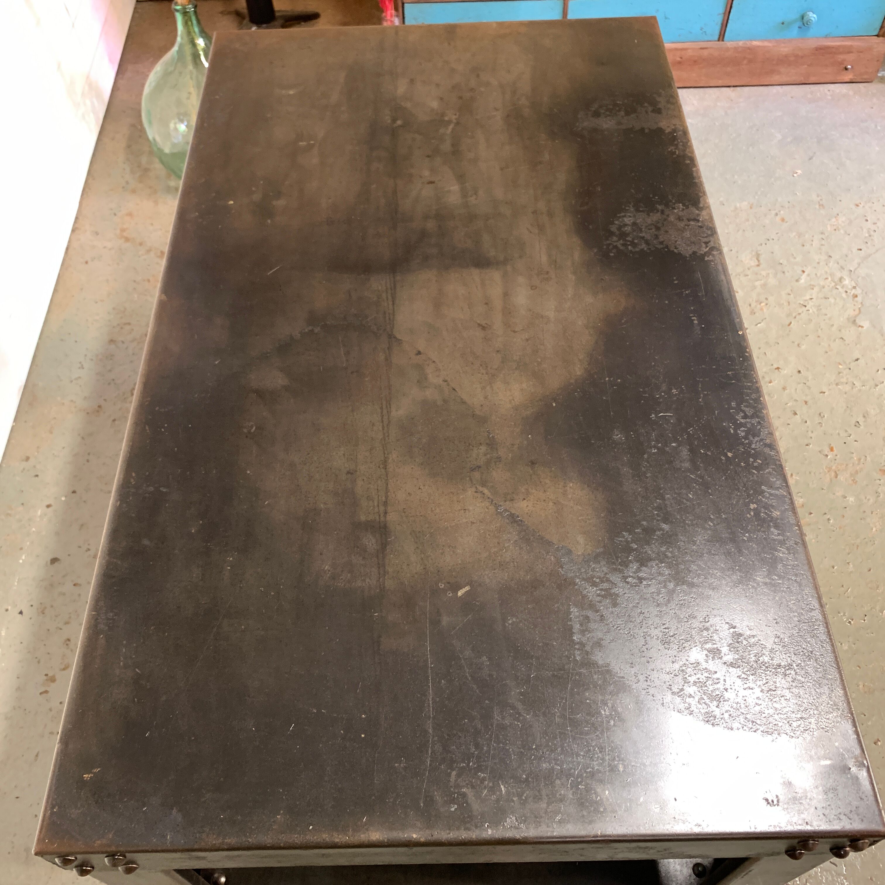 Steel industrial workshop table