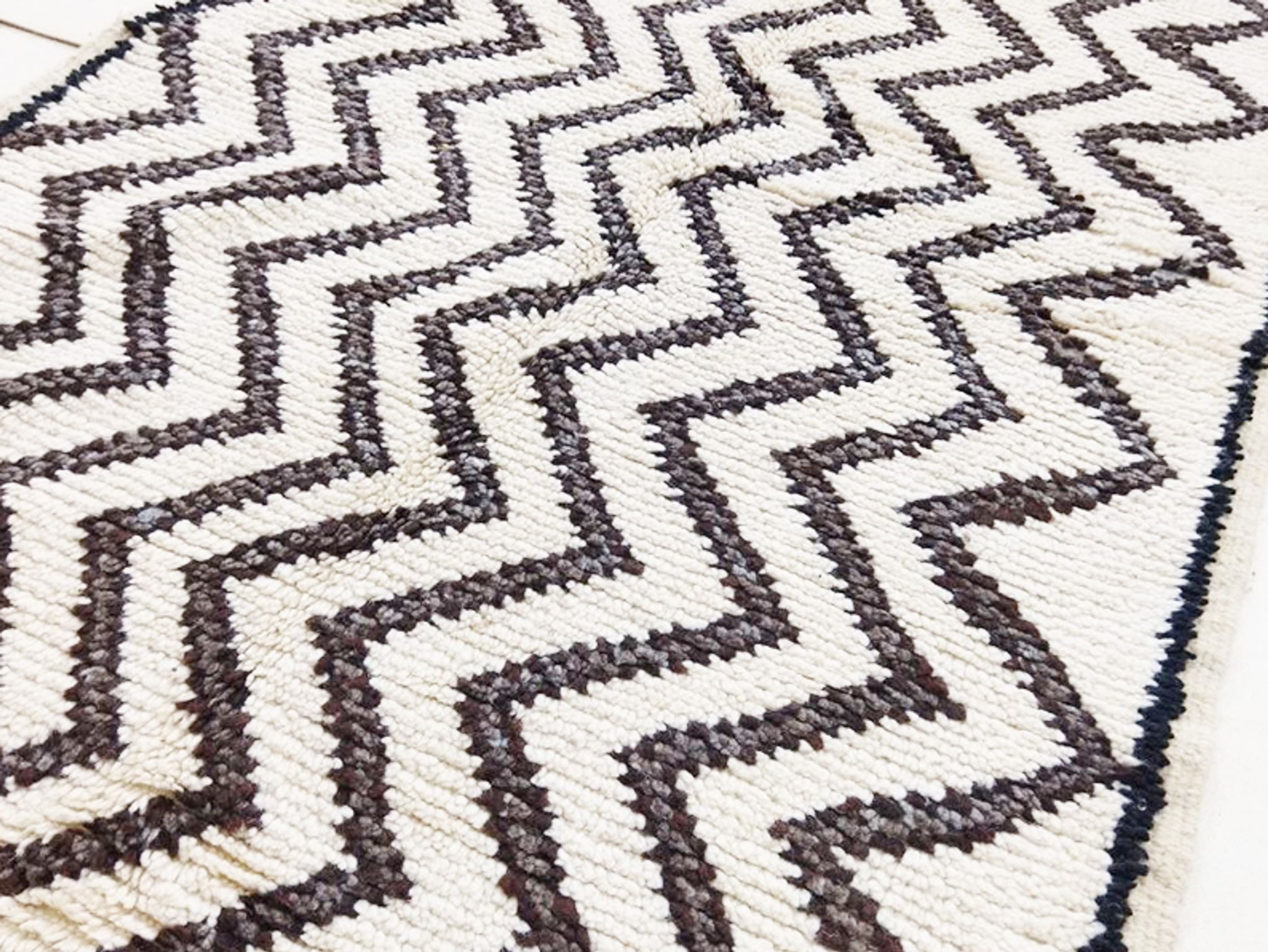 352x113cm Moroccan Berbere Carpet