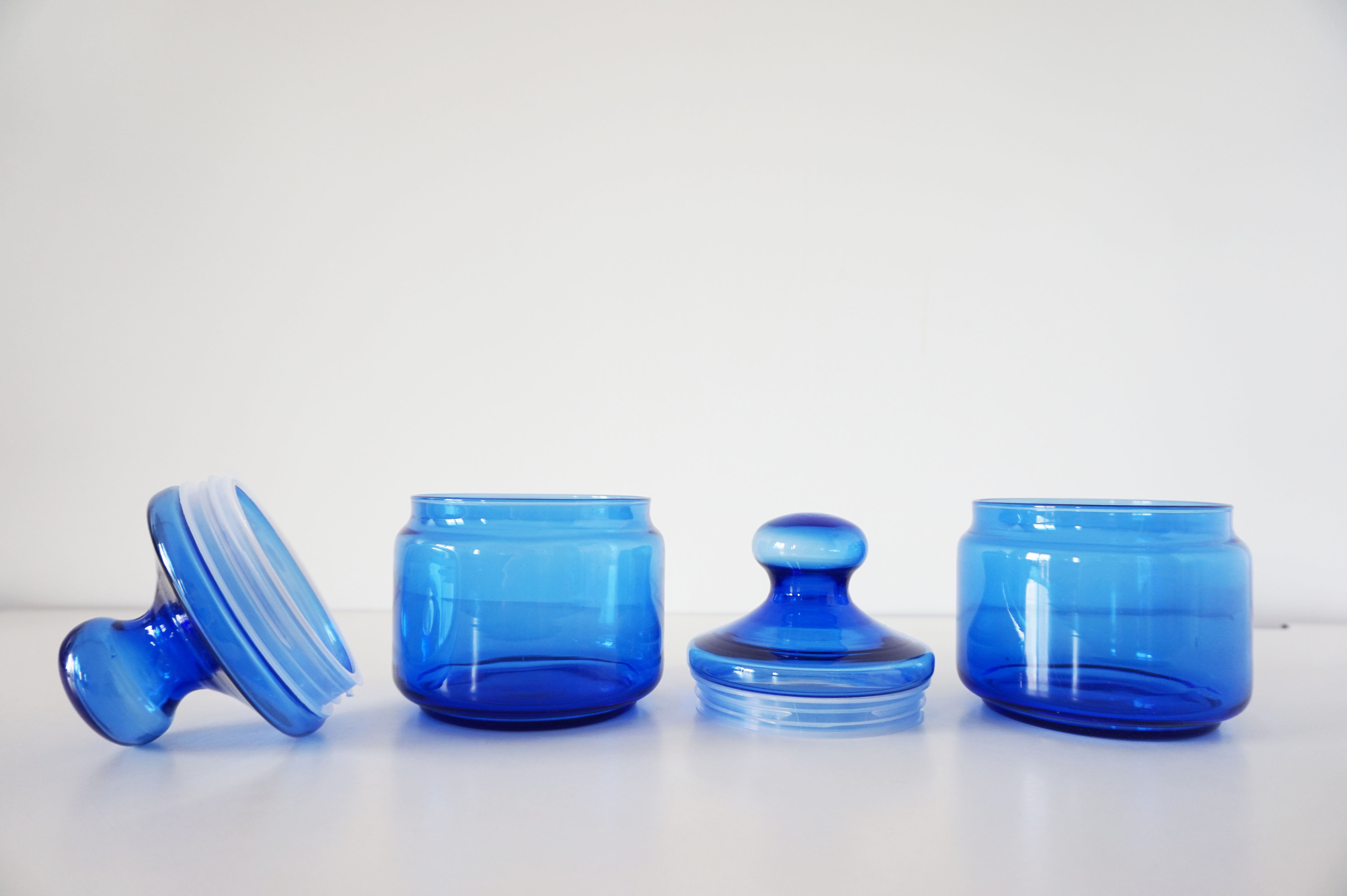 Lot of two old blue glass jars