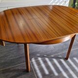 Table ronde extensible scandinave en teck, années 1970