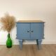 Chevet vintage bleu de nîmes et chêne