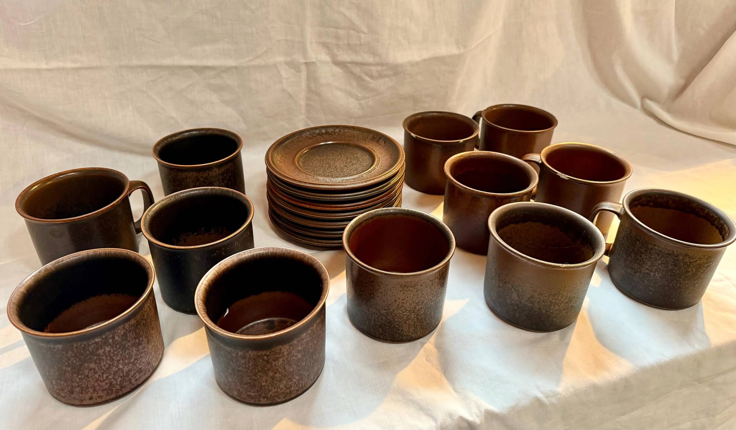 Arabia Finland Ruska Stoneware Collection 55 Pcs – Ulla Procopé
