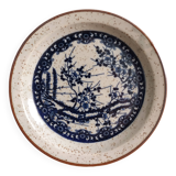 Plate with Japanese decor