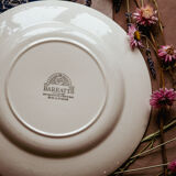 2 English plates Barratts