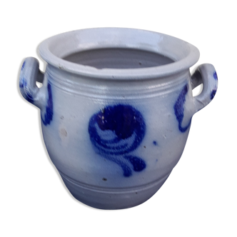 Alsace H enamelled sandstone salt pot 17 cm diam 16.5 cm