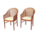Paire de fauteuils en cannage