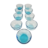Suite de 9 coupelles en cristal bleu pâle, XIX ème