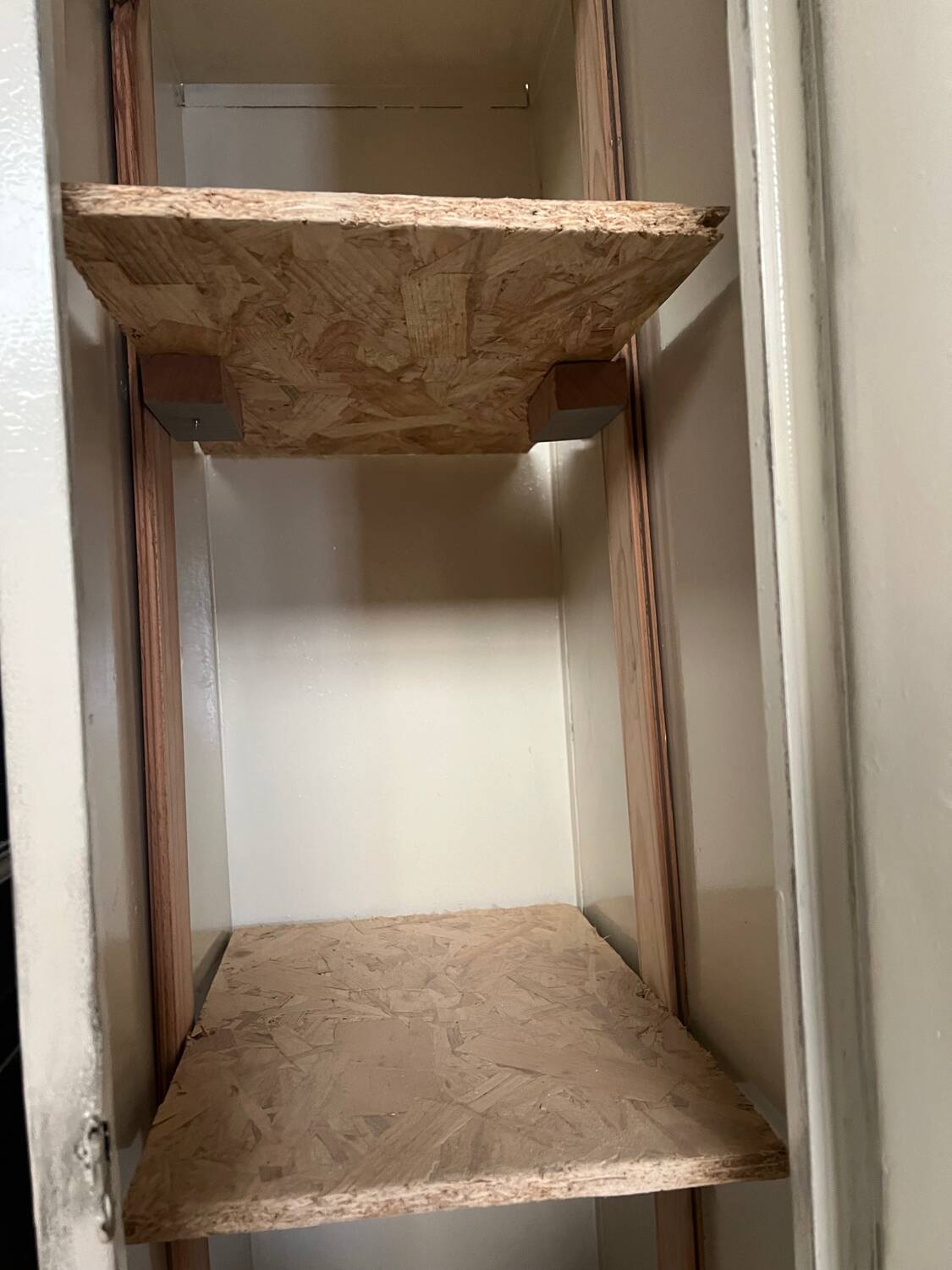 Industrial locker room