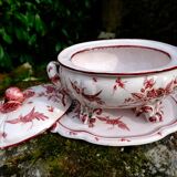 Centerpiece tureen with top