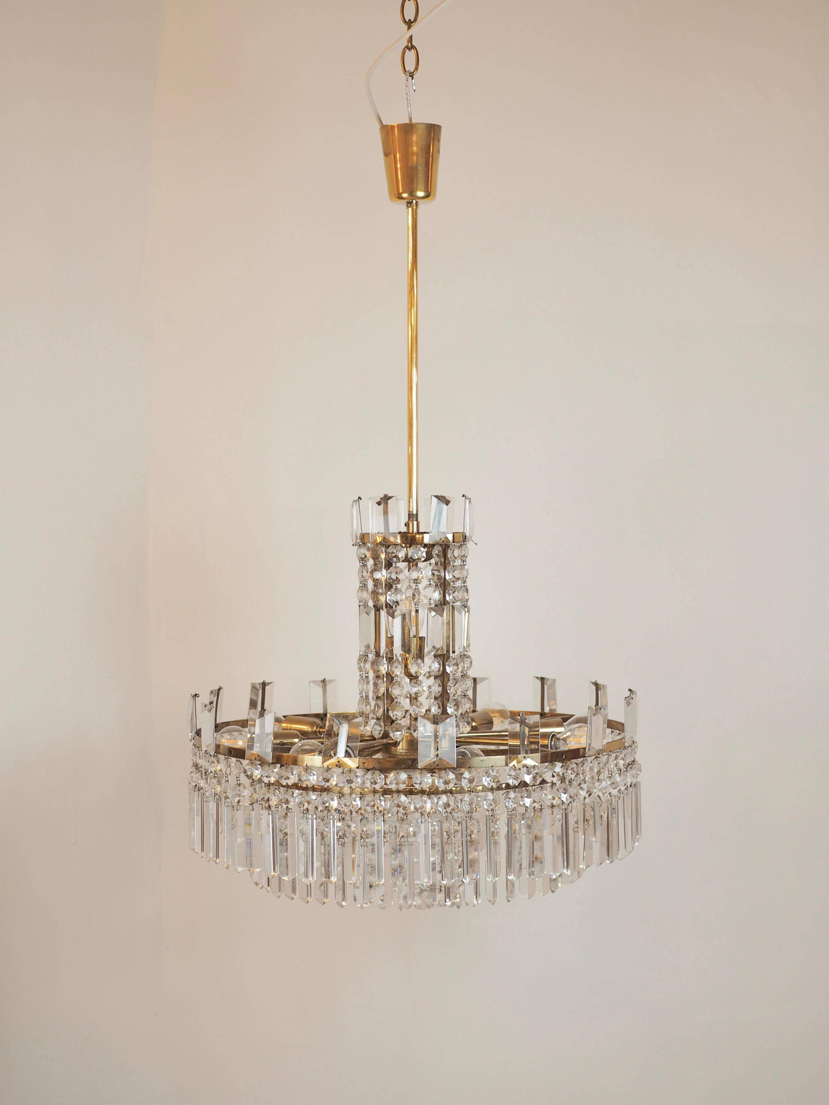 Mid-century crystal chandelier "Model F 518" by Bakalowits & Söhne
