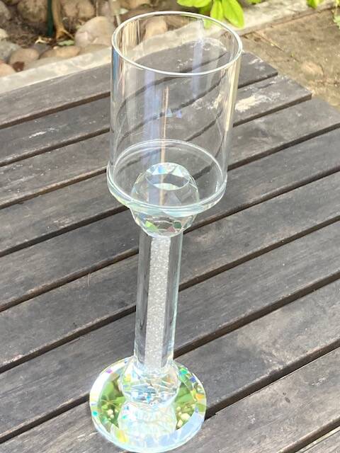 Crystal tealight candle holder