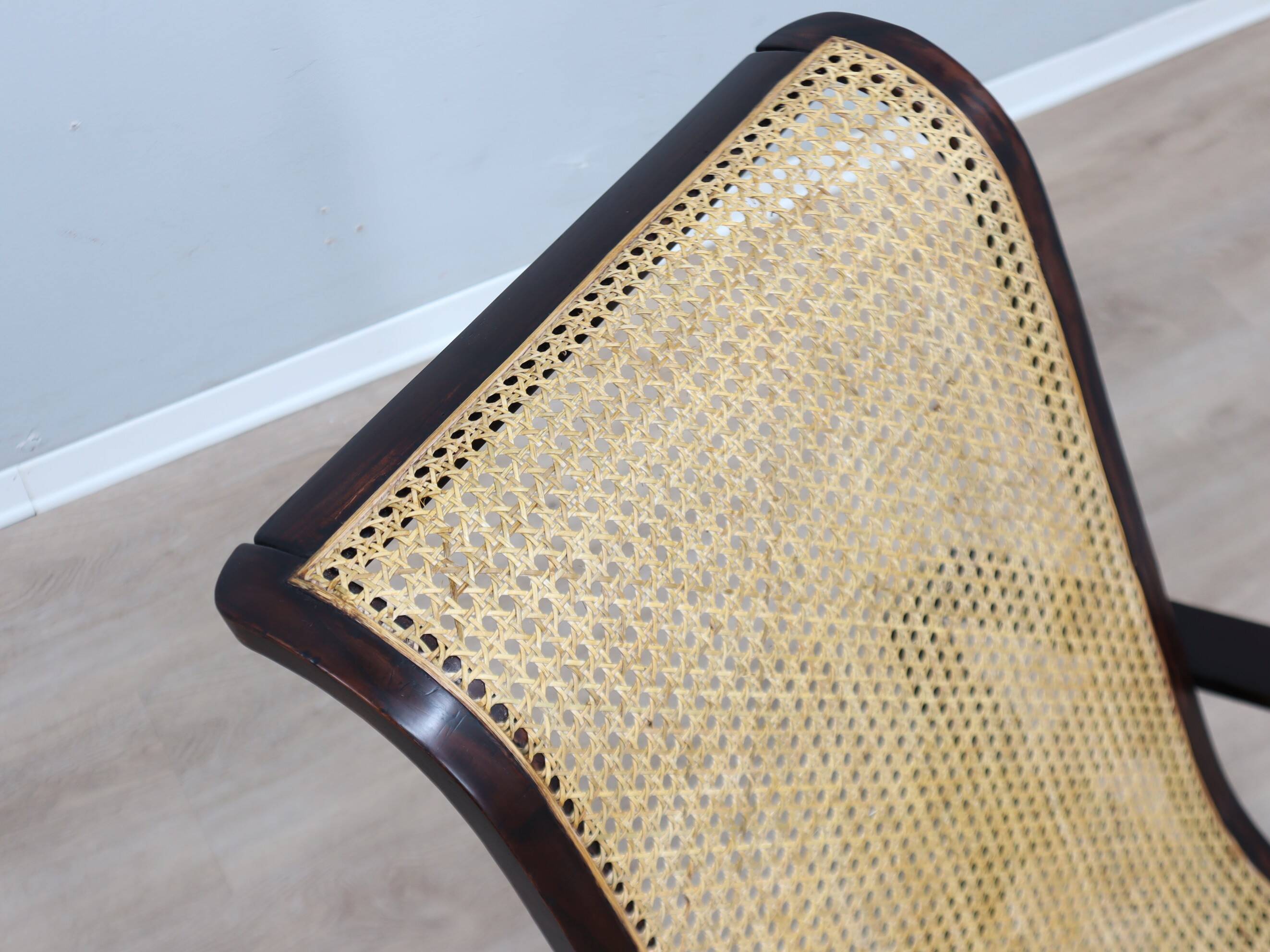Vintage "DONDOLO" rocking chair Luigi Crassevig 1970s