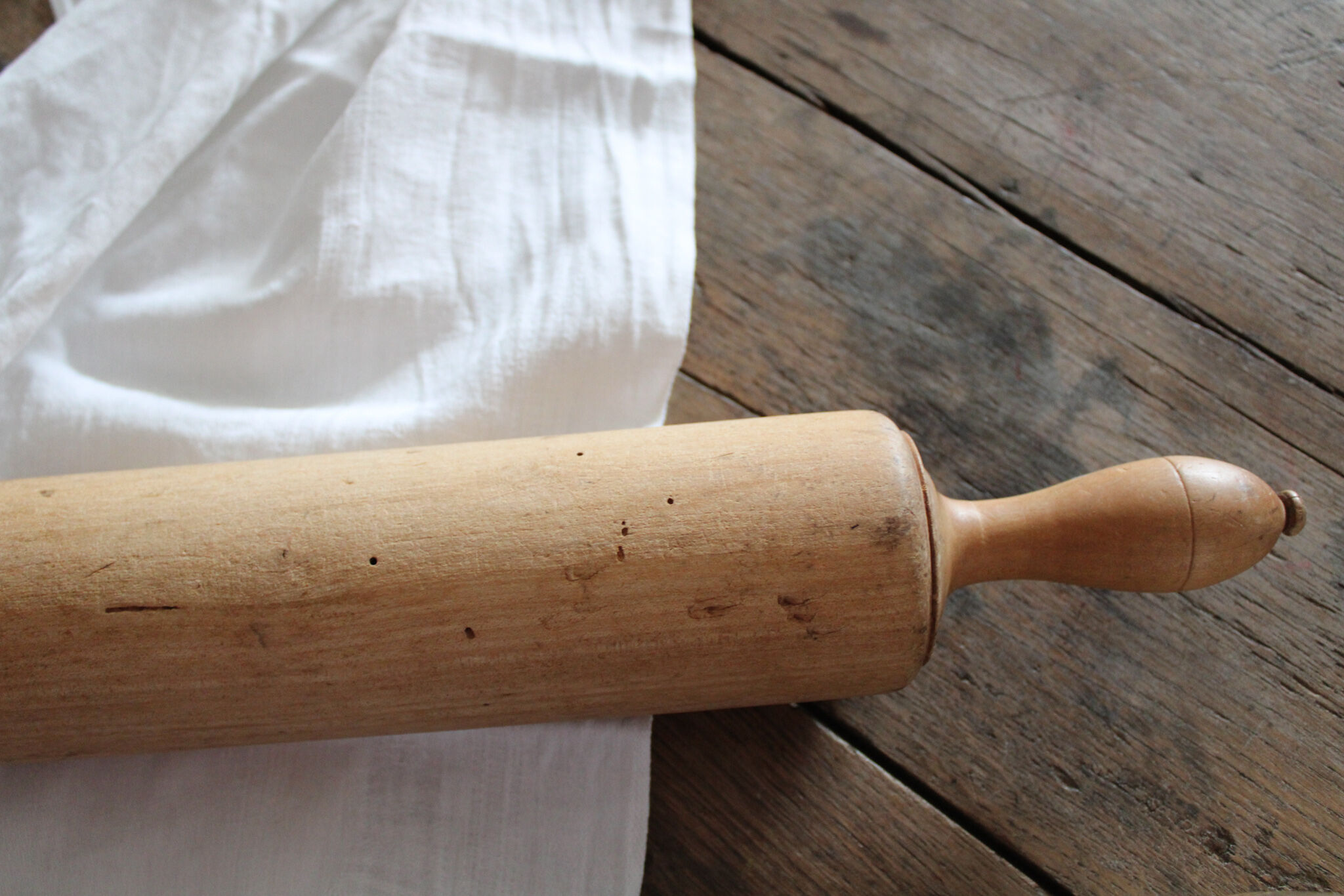 Rolling pin (b)