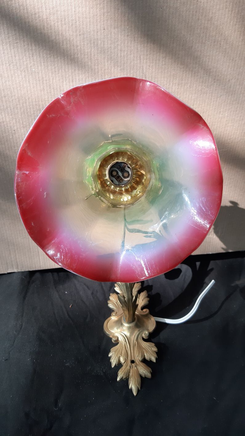 Art deco bronze wall lamp