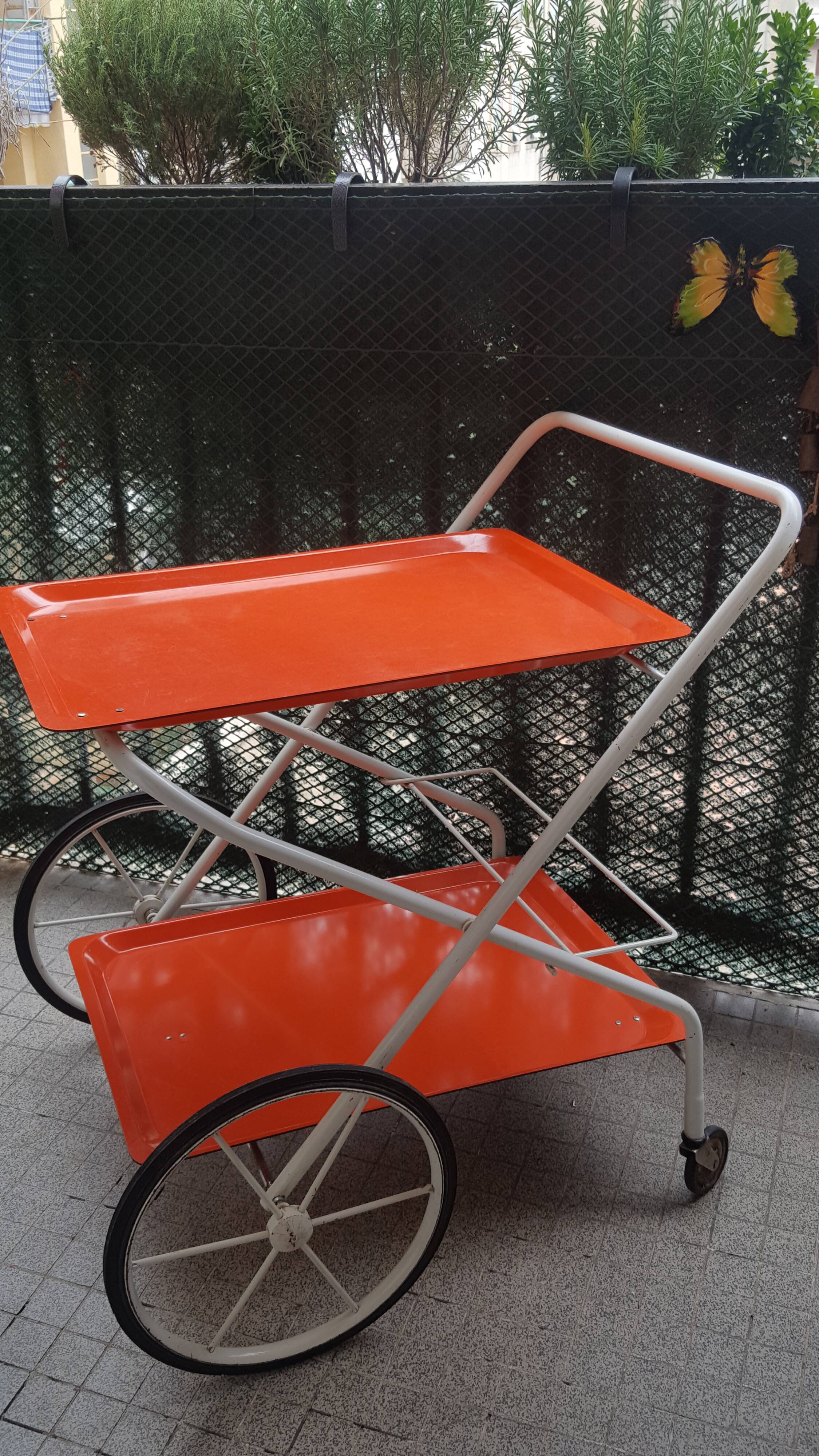 DESSERTE , VINTAGE YEAR 70'S ROULANT TABLE