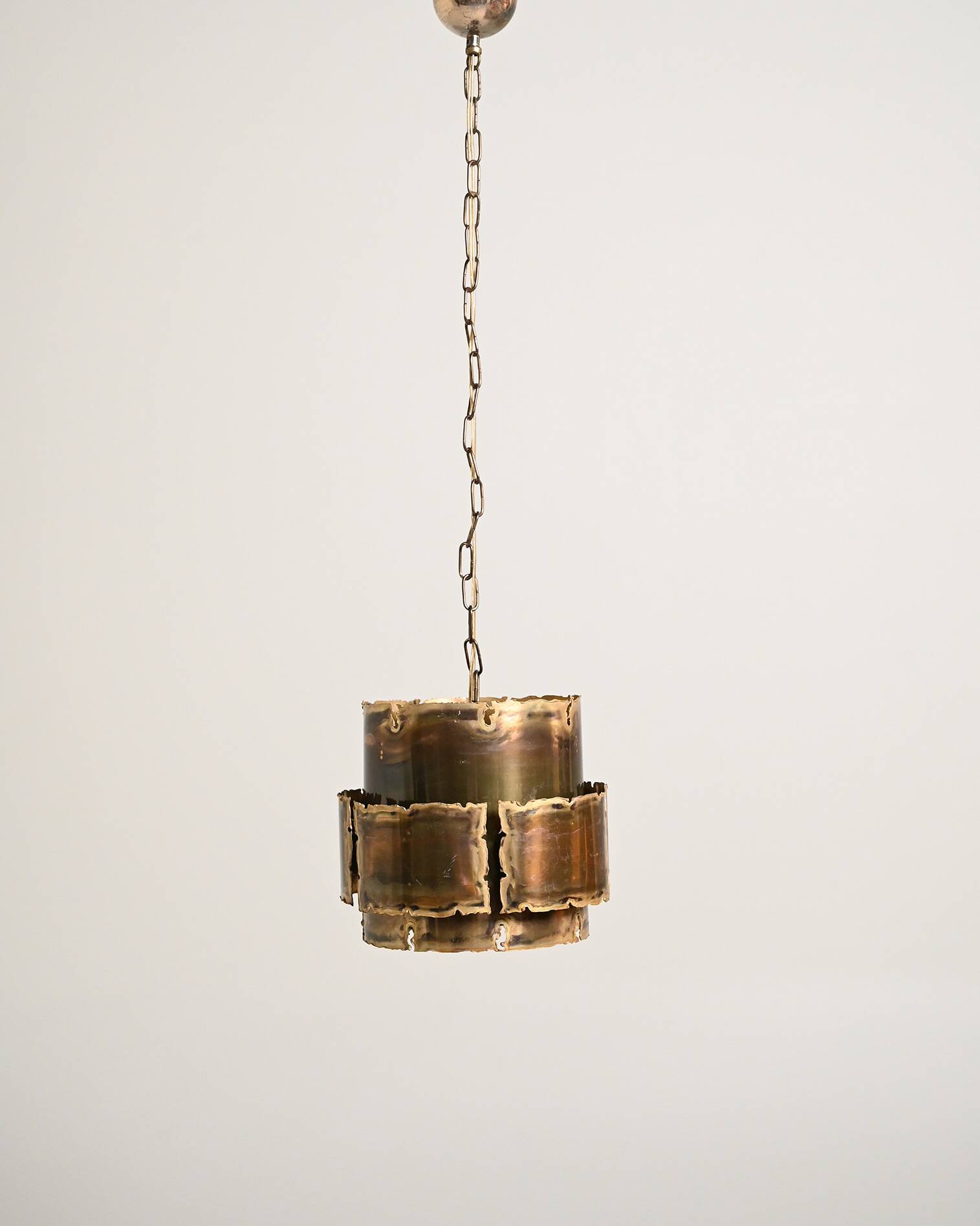 Lampe de plafond en laiton brutaliste, Danemark, années 60