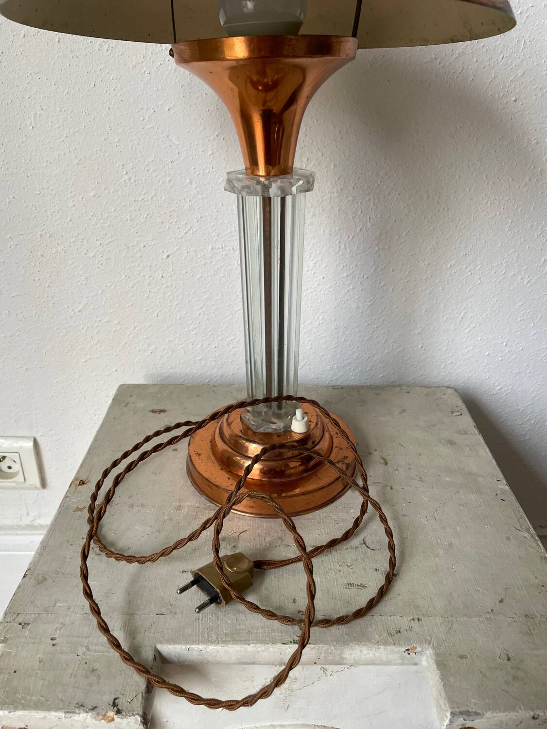 Art Deco mushroom table lamp in glass and copper