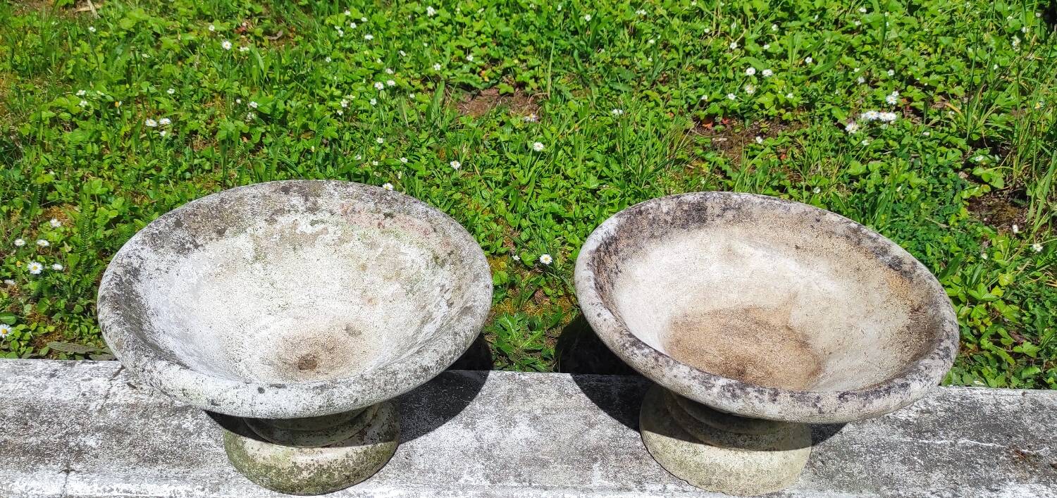 Diabolo sink in reconstituted stone - mid. 20th century