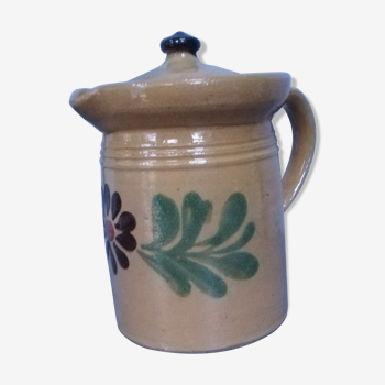 Sandstone milk pot