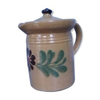 Sandstone milk pot