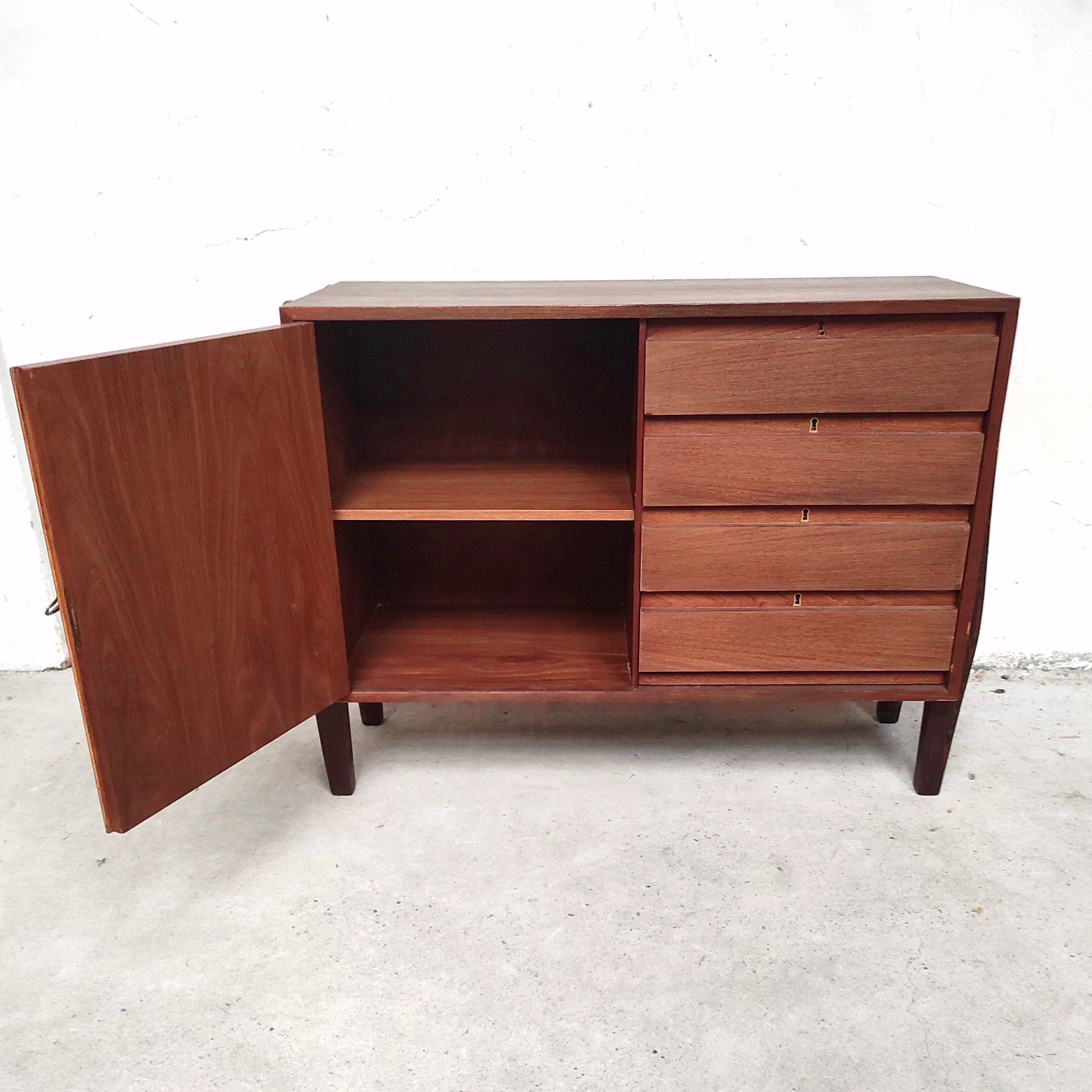 Scandinavian furniture, 1960