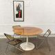 Table ronde pied tulipe