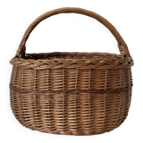 Woven wicker basket