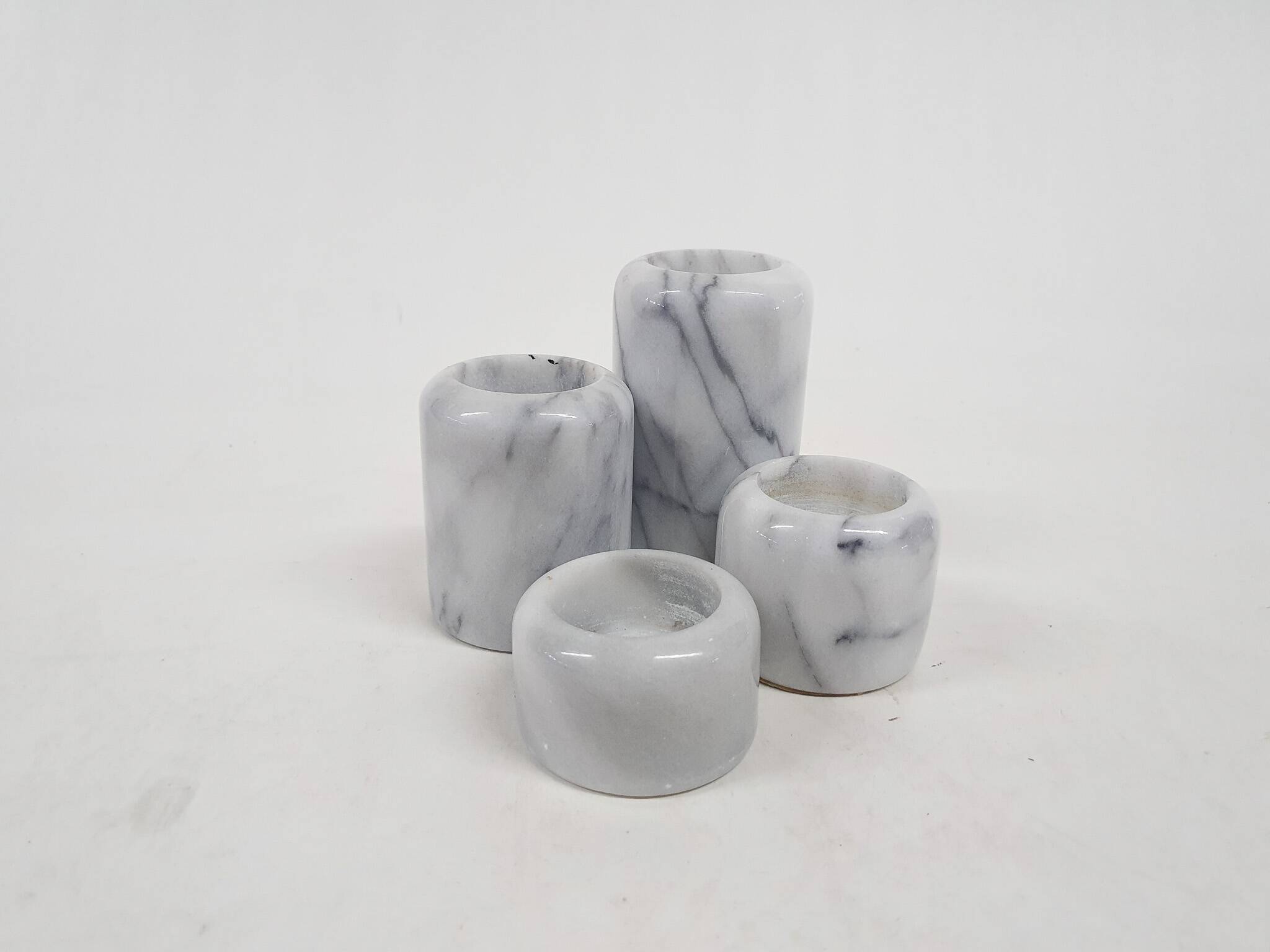 4 bougeoirs en marbre, Italie années 1970
