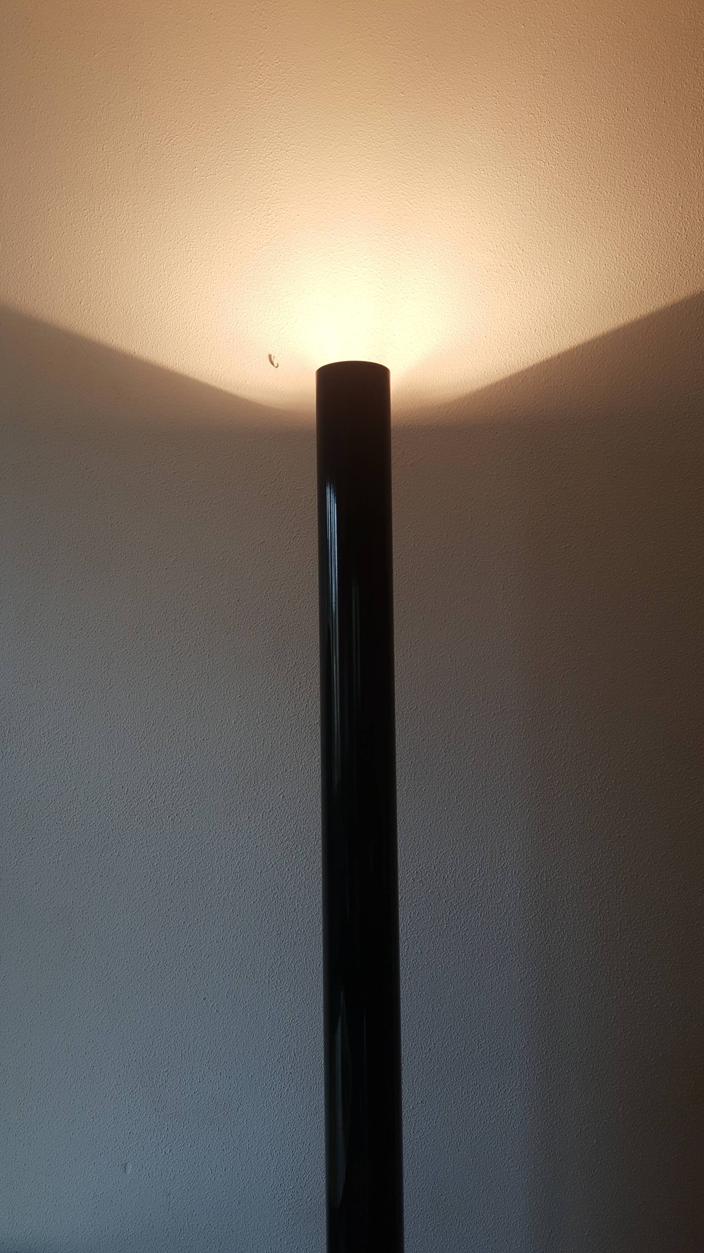Italian design floor lamp Megaron by Gianfranco Frattini for Artemide