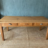 Farmhouse table