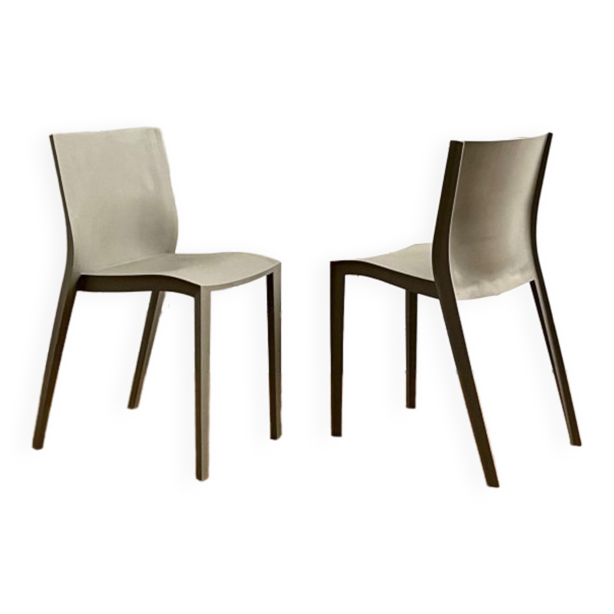 Chaises slick slick par Philippe Starck