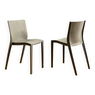Chaises slick slick par Philippe Starck