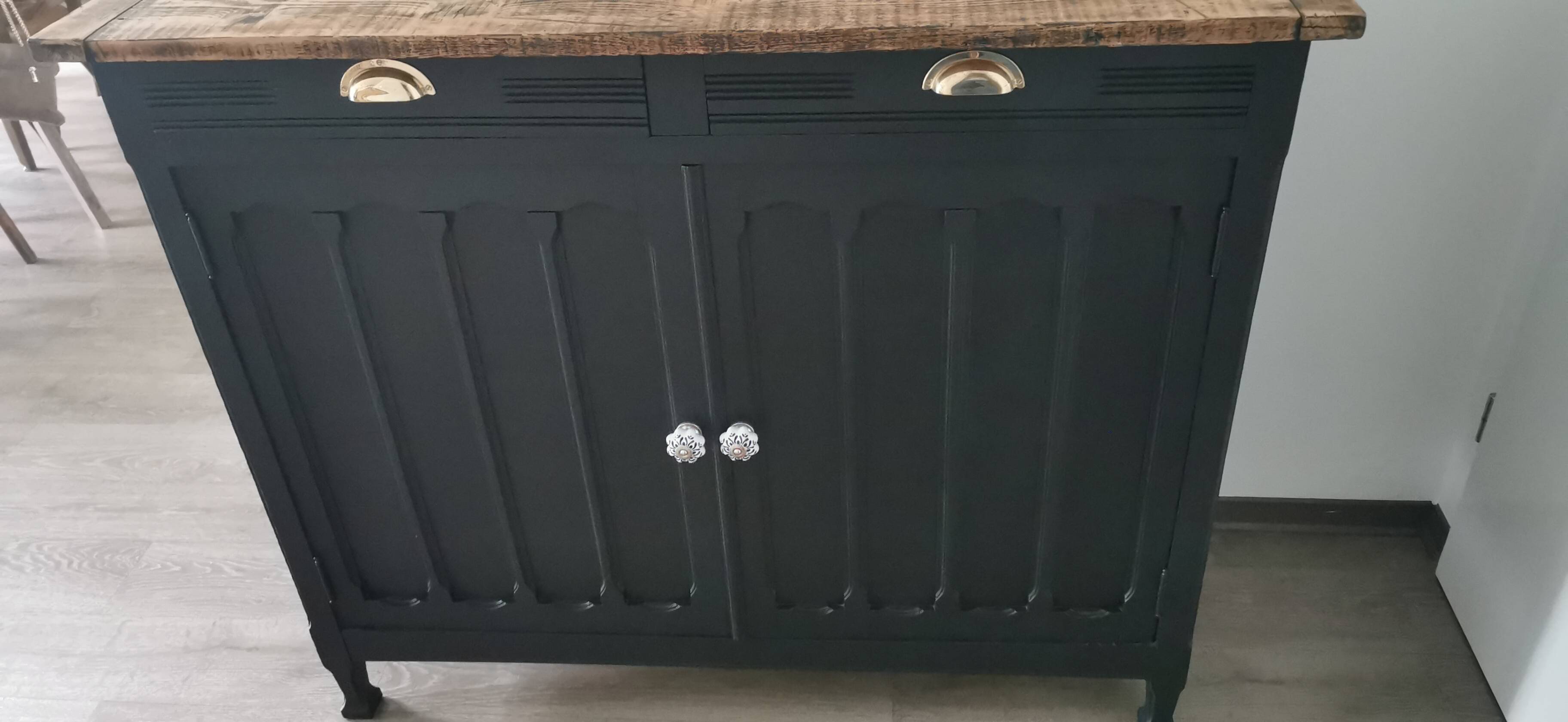 Grand Parisian buffet