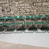 Set of 6 green folding patio chairs