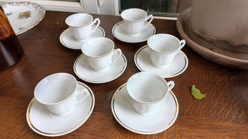 6 Yugoslav porcelain coffee cups - FP Zaječar - white and gilding