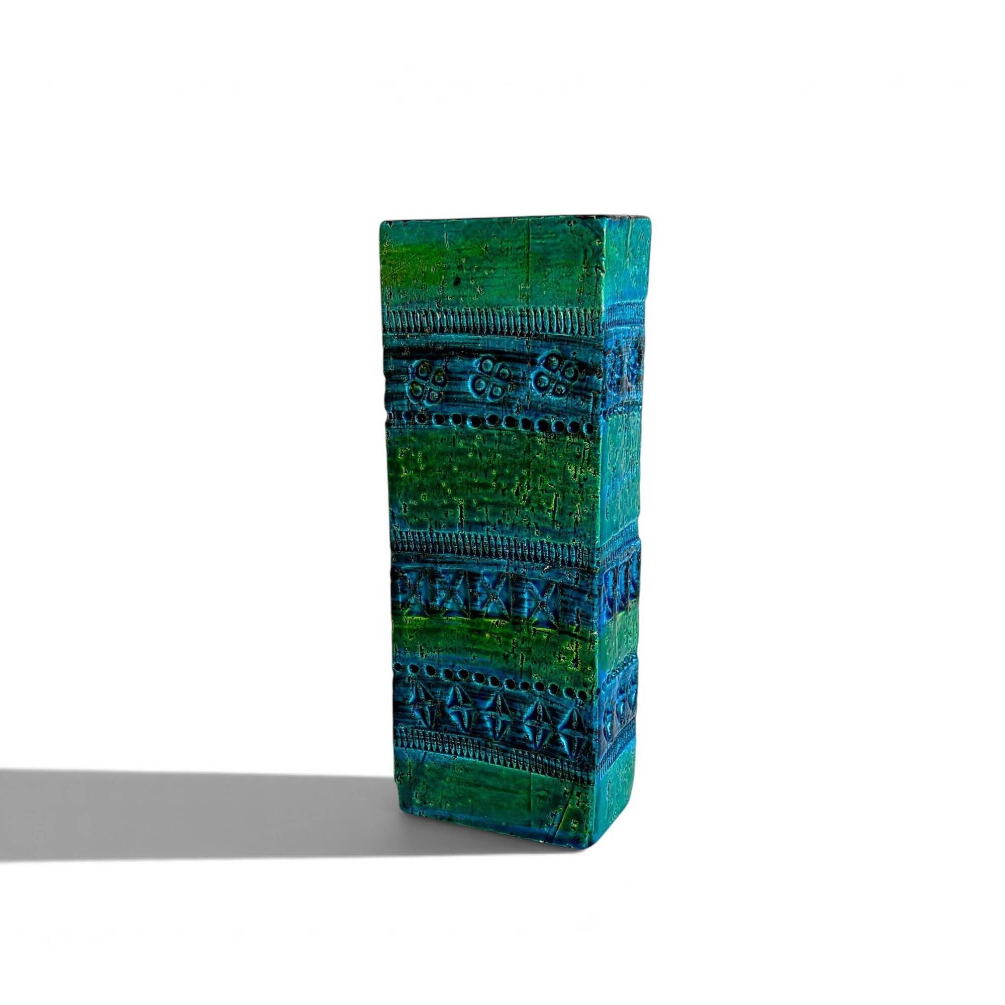 Aldo Londi for Bitossi "Rimini Blu" vase in Etruscan revival ceramic, 1960s.