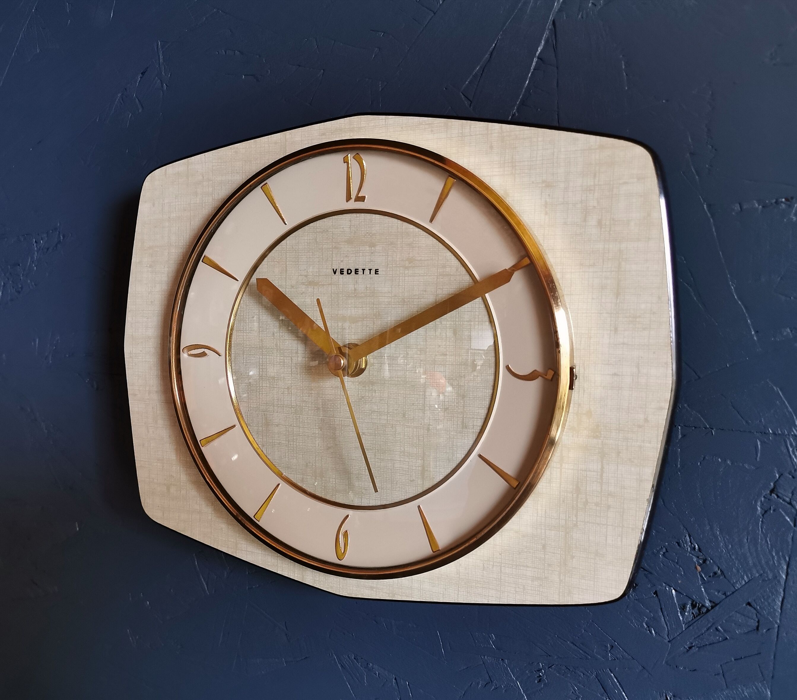 Horloge Murale Vintage Odo Années 60 - Formica Jaune - Quartz - Fonctionne Parfaitement