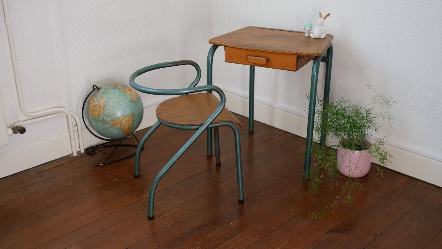 Bureau et chaise enfant Mullca 300 - Jacques Hitier