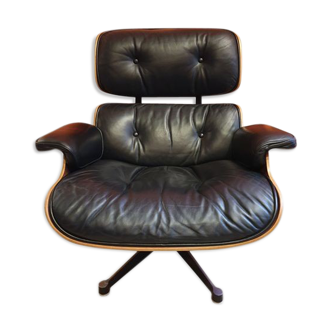 Fauteuil Lounge chair par Charles & Ray Eames