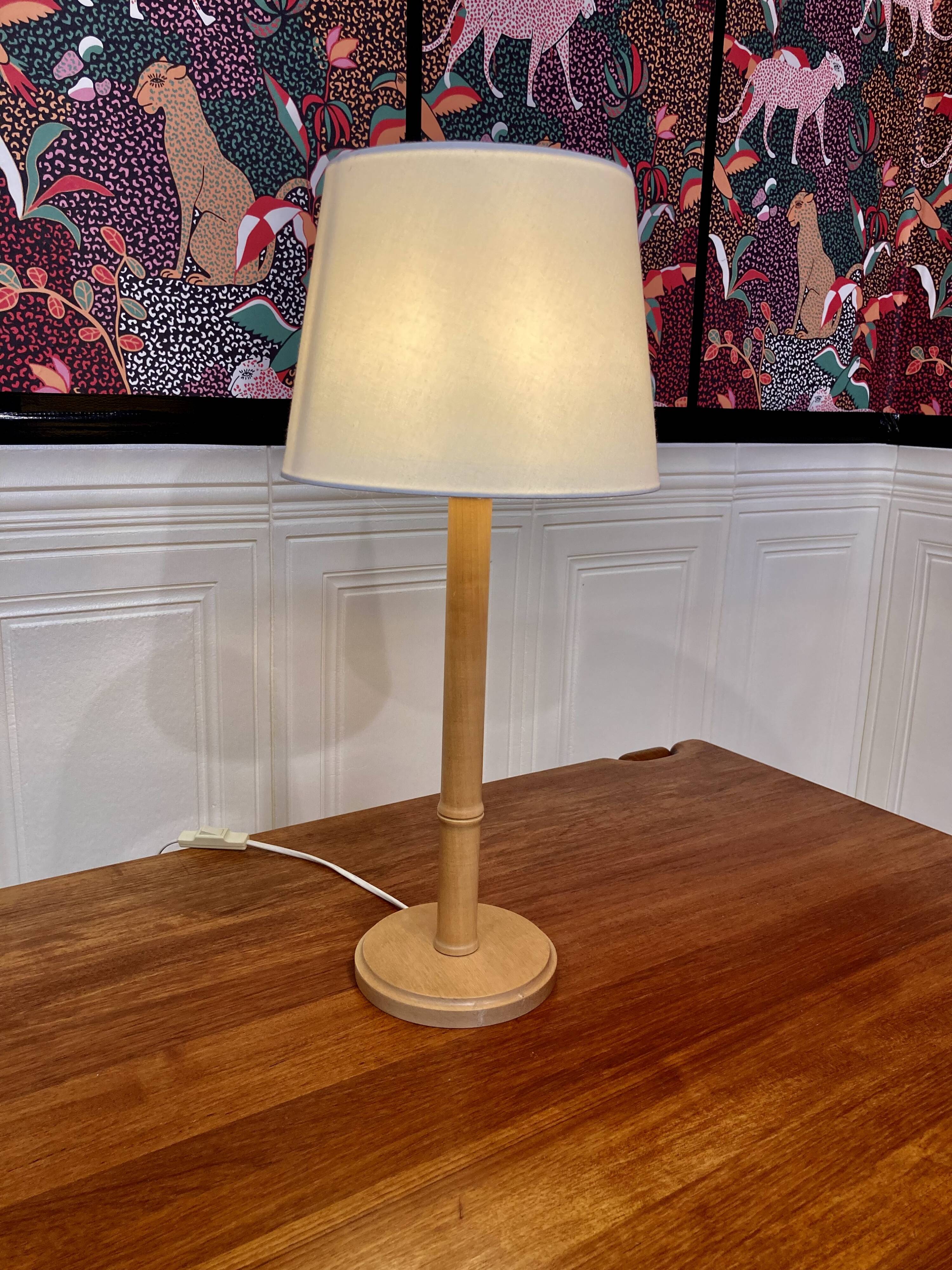 Lampe bois massif design scandinave 1960.