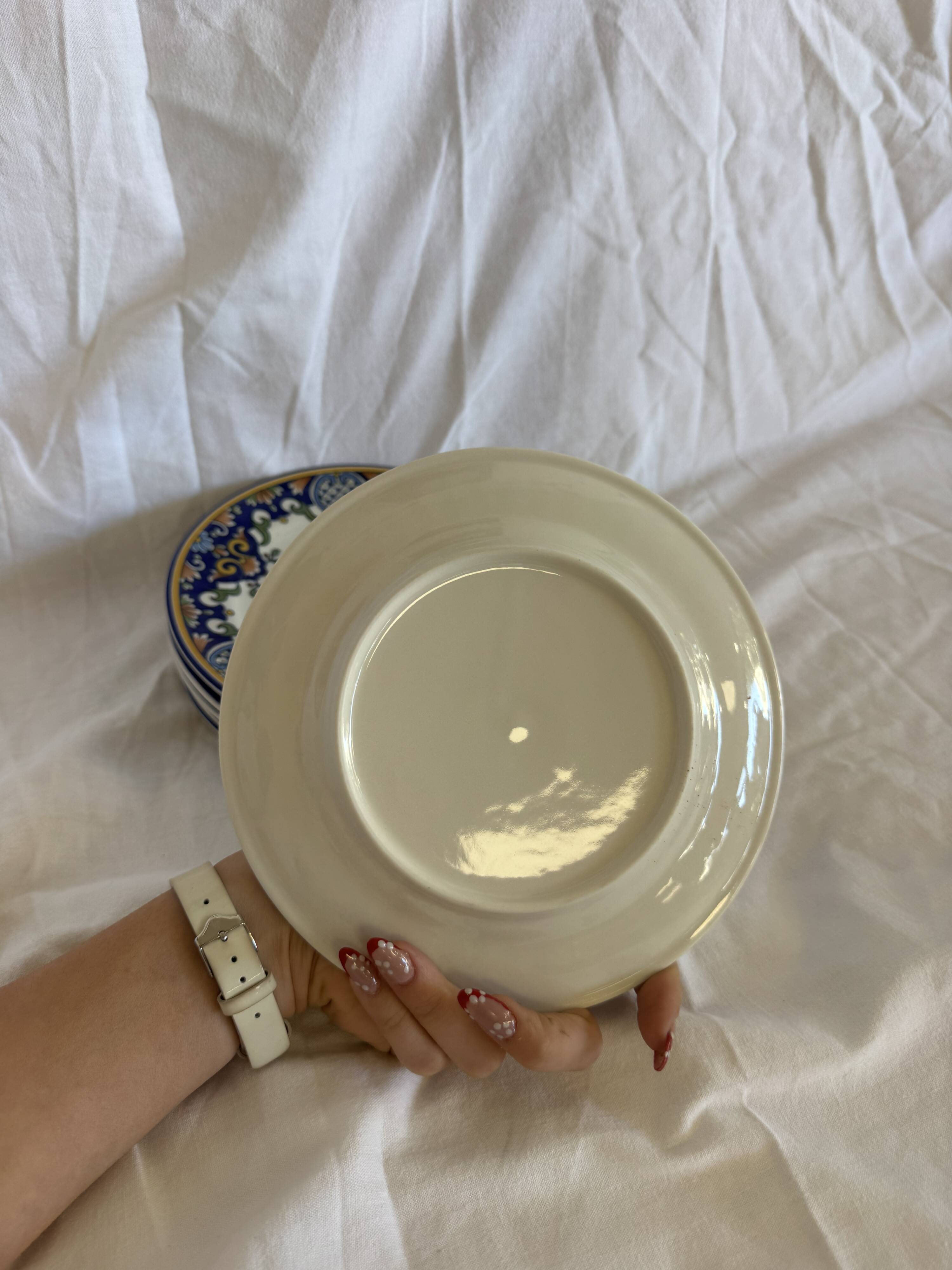 Dessert plates