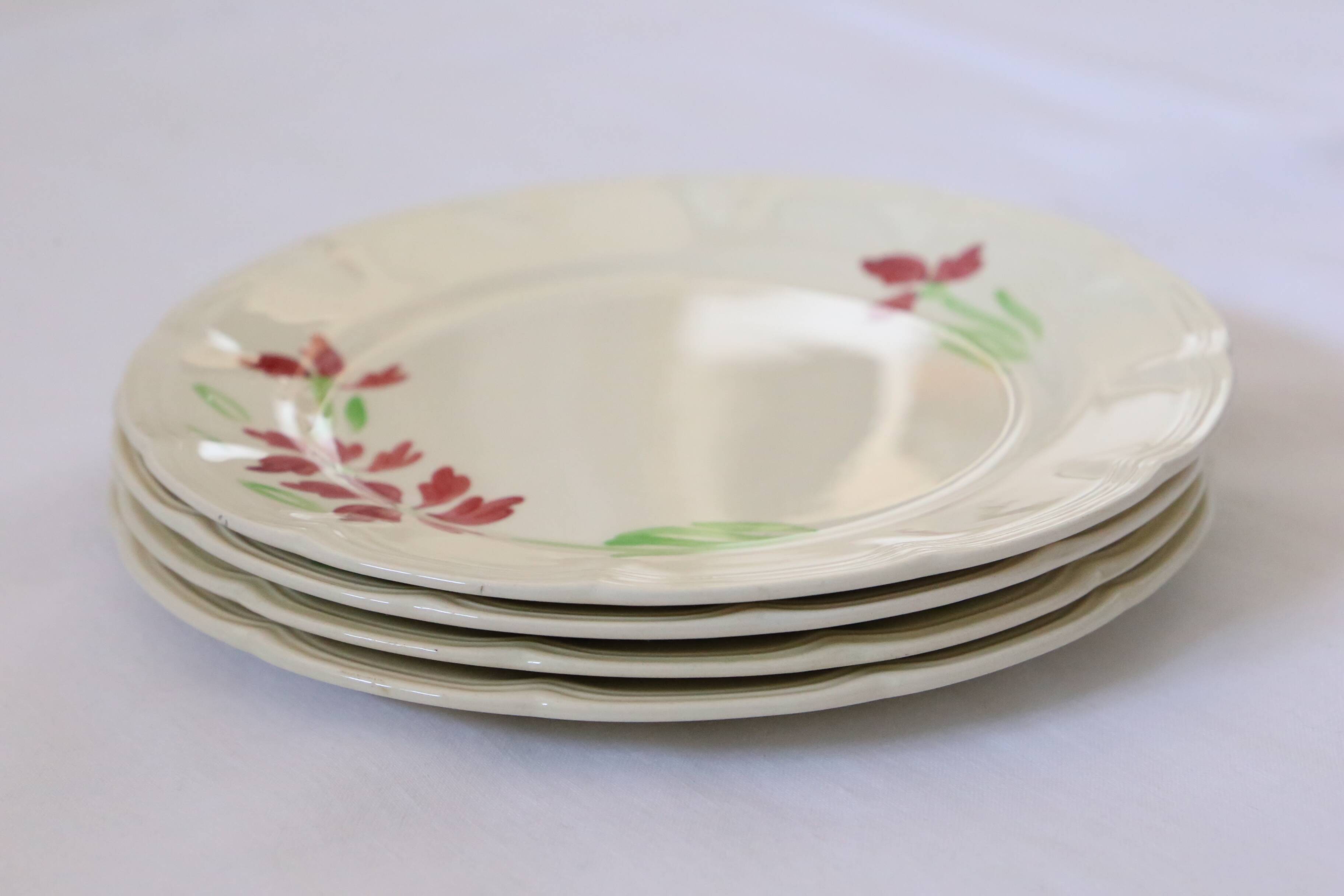 4 assiettes vintage Royal Art Pottery