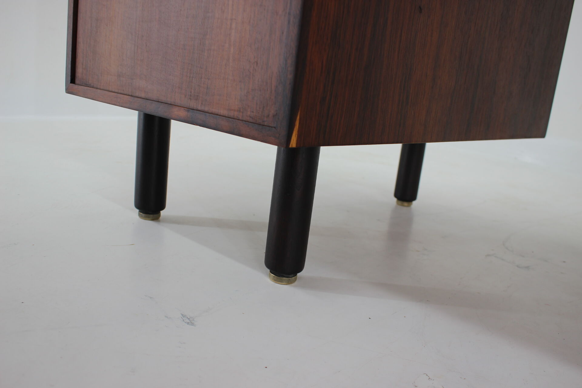 1960s Large exclusive free standing palisander desk