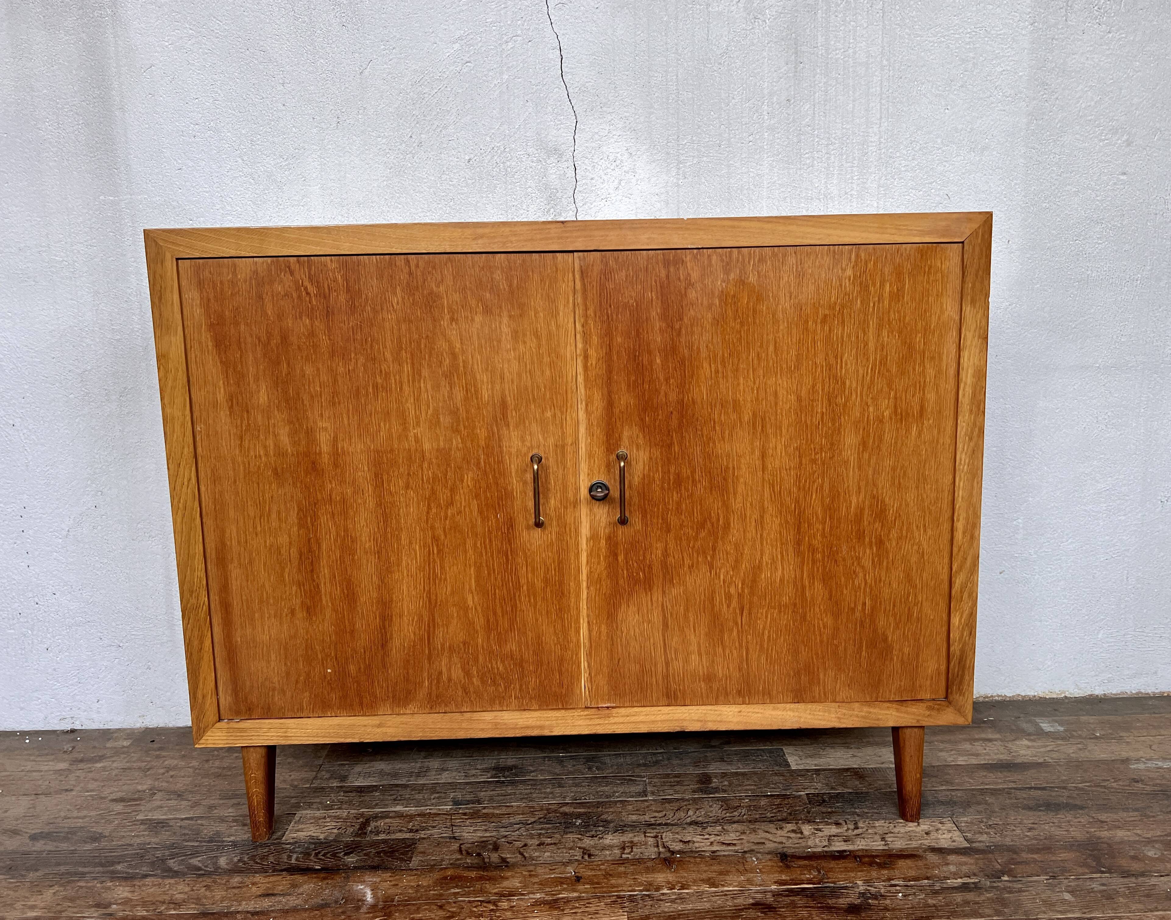 Enfilade scandinave étagère reglable