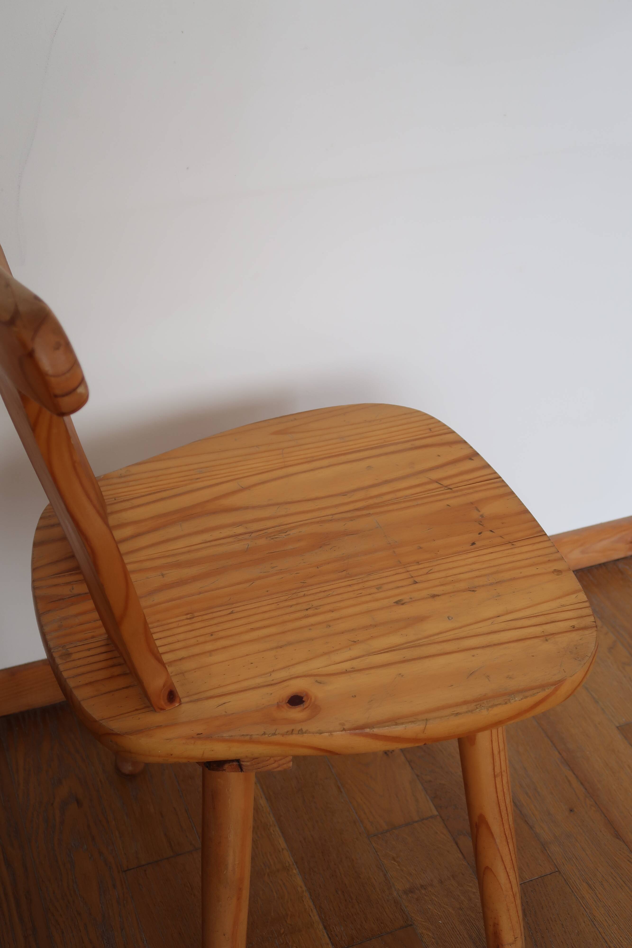 Pair of Scandinavian pine chairs