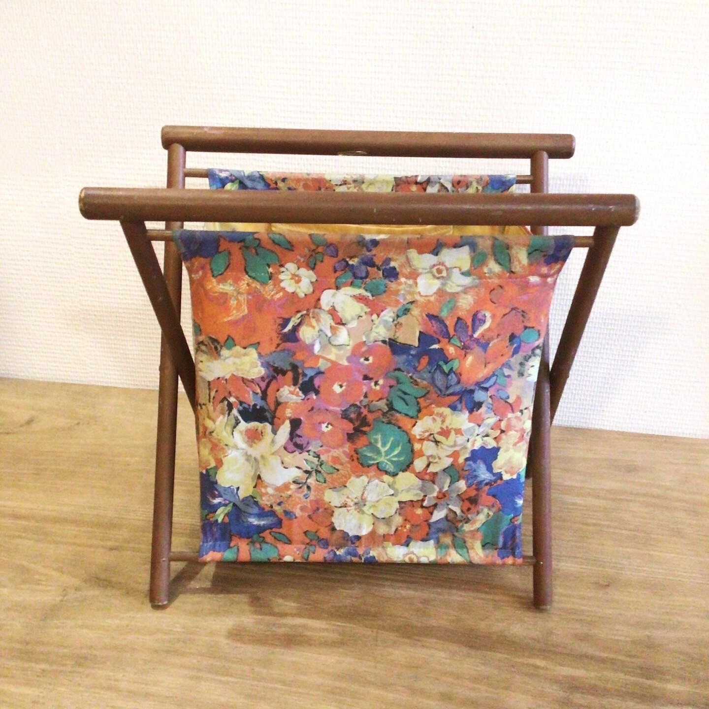 Porte revue en tissu