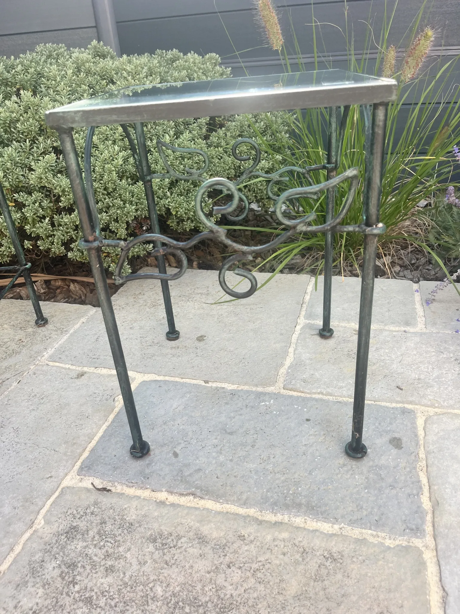 Stands / Nesting tables in patinated wrought iron with antique glass Olivier CORRO